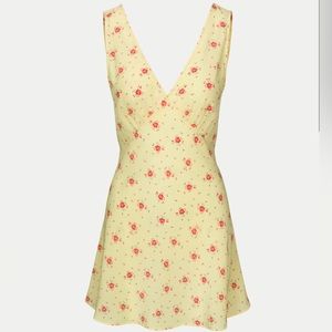 Adorable yellow dress